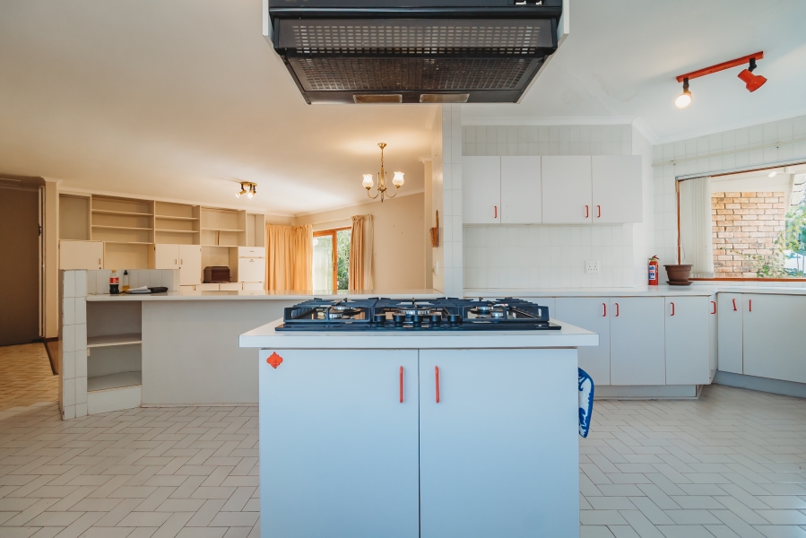 5 Bedroom Property for Sale in Camphersdrift Western Cape